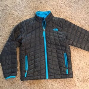Boys North Face jacket size medium 10/12